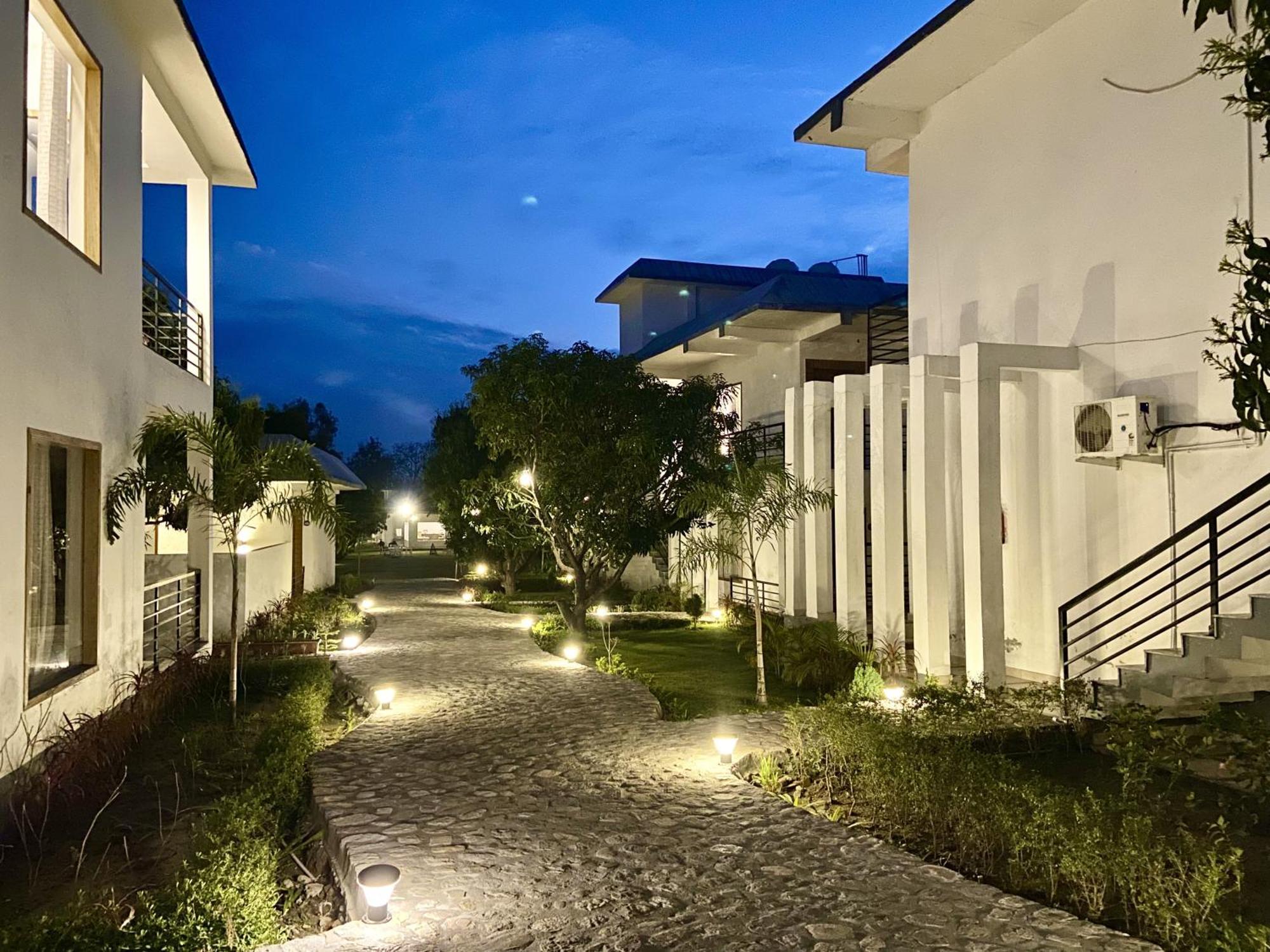 The White Oak Corbett Spa & Resort Ramnagar  Zewnętrze zdjęcie