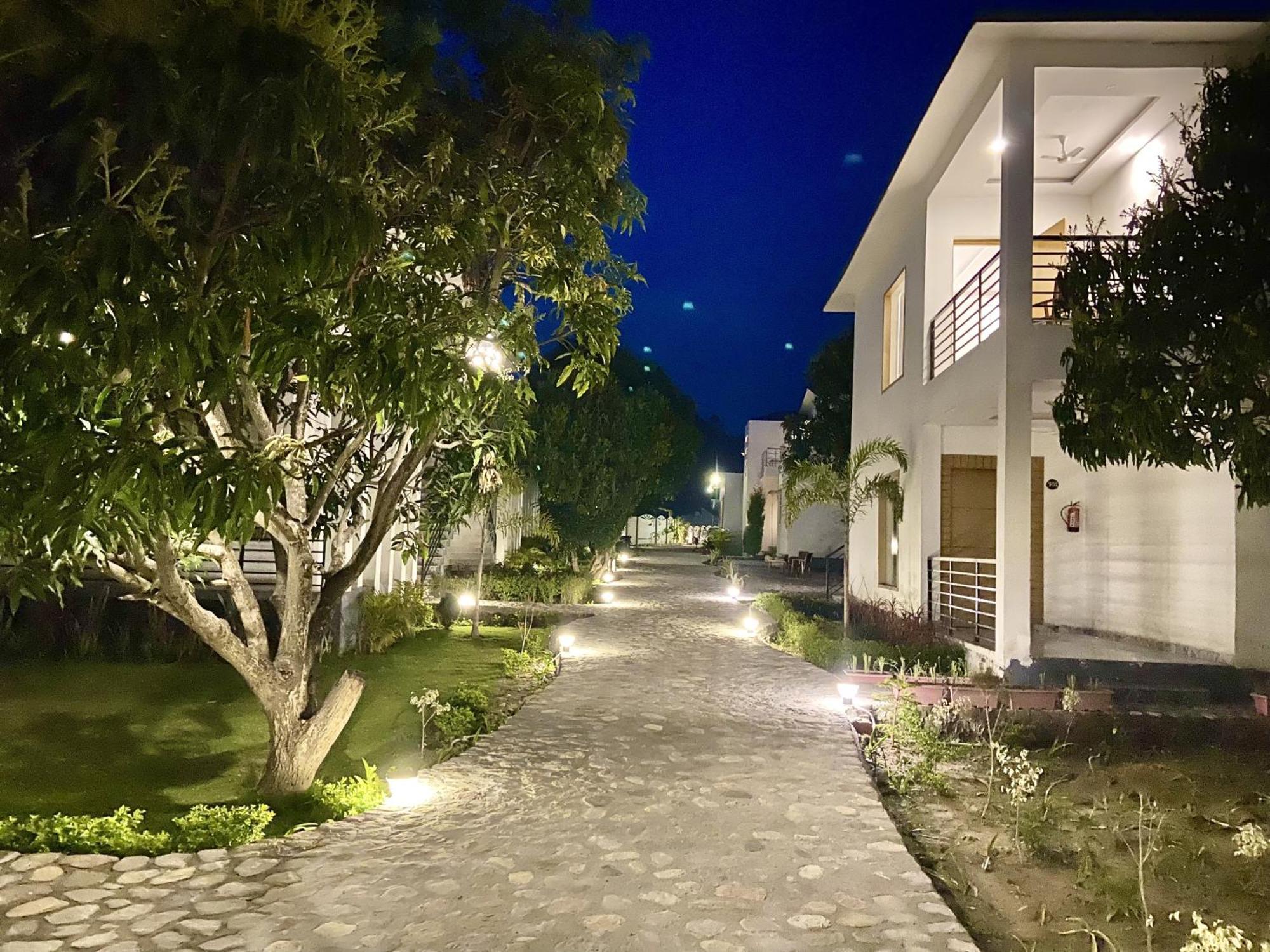 The White Oak Corbett Spa & Resort Ramnagar  Zewnętrze zdjęcie